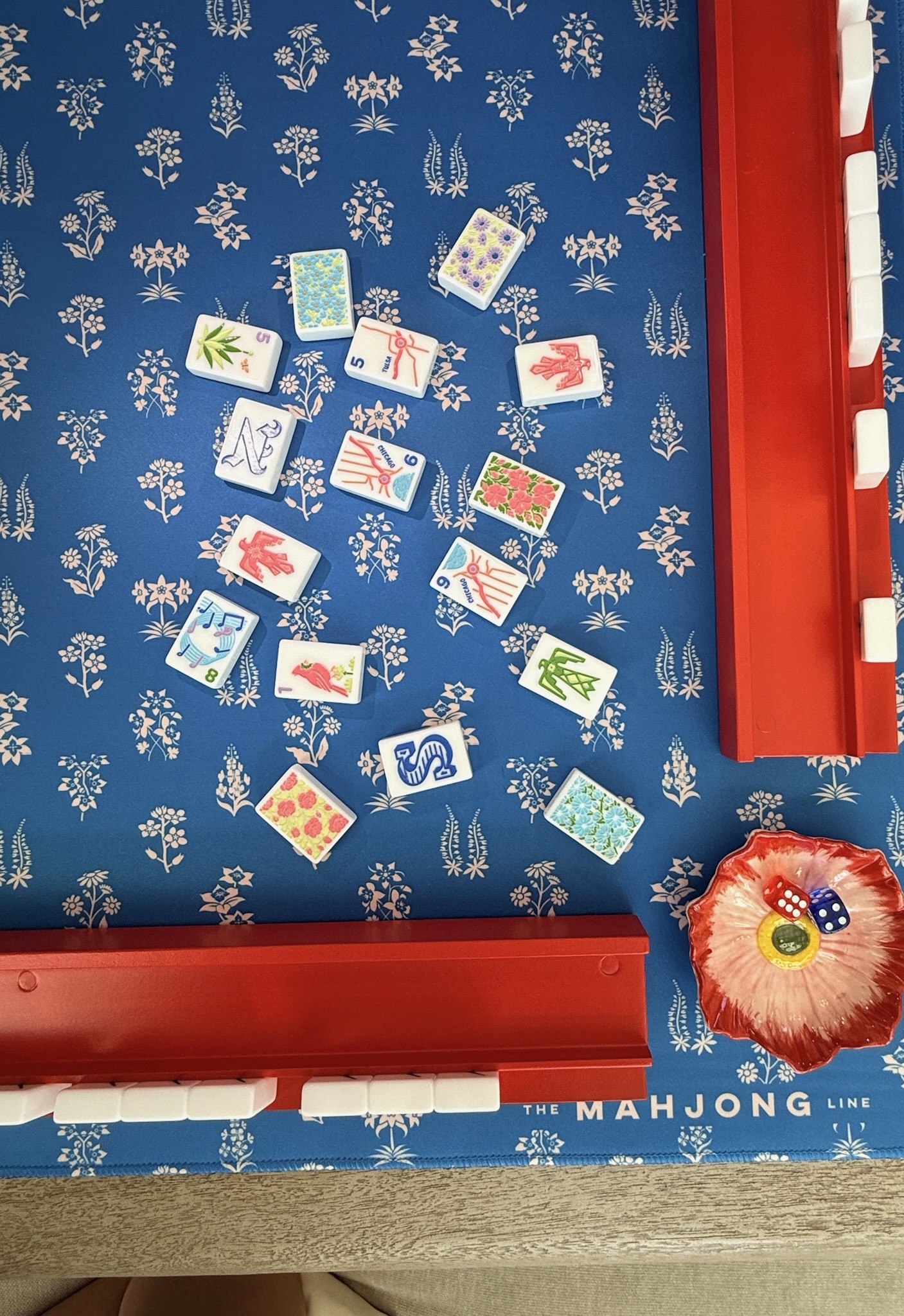 The Mahjong Line Americana In White